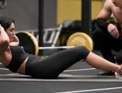Latihan Gym Fokus Core Strength Untuk Stabilitas Tubuh Dan Keseimbangan Optimal Setiap Hari