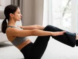 10 Gerakan Workout di Rumah Tanpa Alat untuk Membakar Lemak Perut